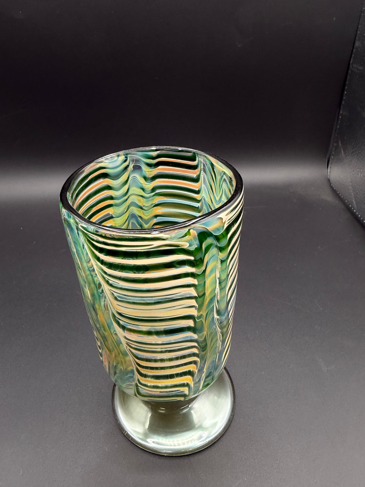 Experimental Green Wrap & Rake Vessel